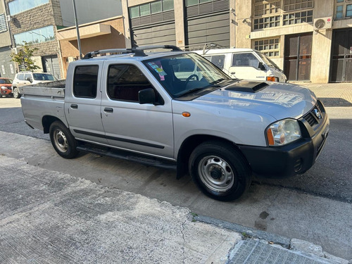 Nissan NP300 2.5 Cabina Doble 133cv 4x2