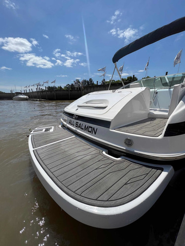 Imagen 6 de 11 de Quicksilver 2400 Año 2015 Con Volvo 270 Hp Y Pata Duoprop