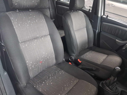 Renault Logan 1.6 Expression Hi-torque 4p