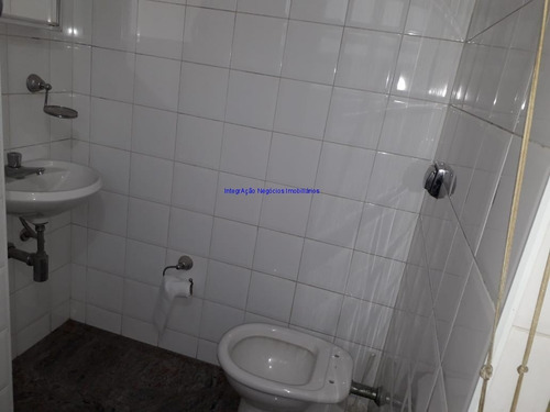 Imagem 28 de 29 de Apartamento 100 M², 3 Dormitórios, 2 Banheiros, Sala Ampla, Sem Vaga De Garagem, Apartamento Bem Espaçoso. Condomínio Com Portaria E Segurança 24h - 19012301 - 33566381
