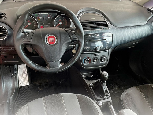 Imagem 5 de 10 de Fiat Punto 1.8 Sporting 16v Flex 4p Manual