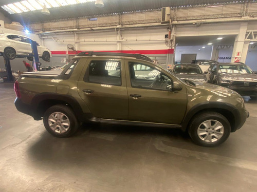 Renault Duster Oroch Outsider 1.6