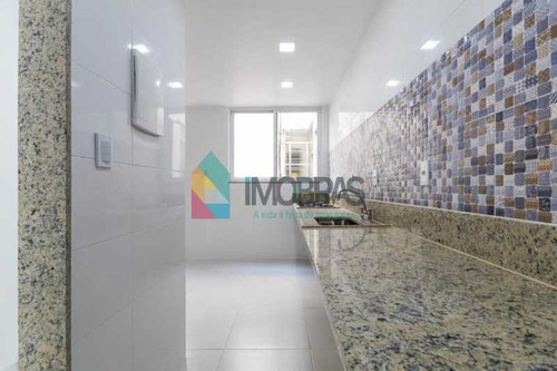 Imagem 8 de 15 de Apartamento No Leme!! - Boap20513