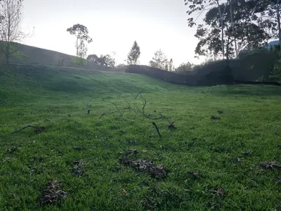 Lote y casalote en venta