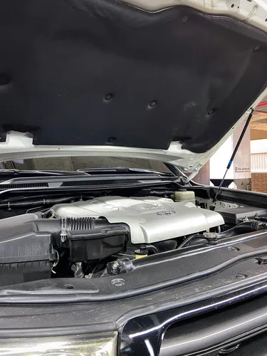 Toyota Land Cruiser V8 VX LC200 IMPERIAL 4X4 4.7 AT
