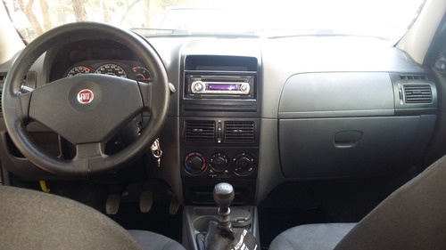 Fiat Siena 1.0 El Flex 4p Completo Em Perfeito Estado