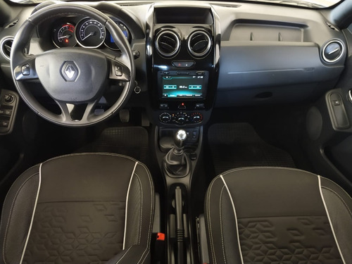 Renault Duster Oroch Privilege 2.0n M/t