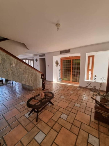 Imagen 14 de 19 de Gabriel Rivas Vende Casa En Urb. Trigal Norte Valencia Cod: Foc-1126