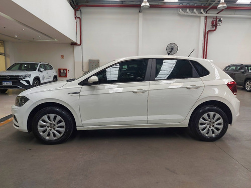 Imagen 8 de 17 de Volkswagen Polo Trendline Msi Manual
