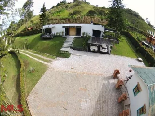 Encantadora Casa A 10 Min De Guatape(mls#239128)