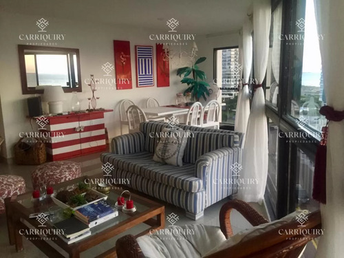 Apartamento De 3 Dormitorios En Alquiler En Playa Brava - Punta Del Este