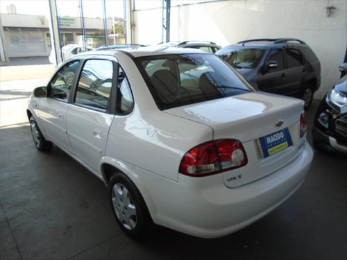 Imagem 4 de 14 de Chevrolet Classic 1.0 Mpfi Ls 8v