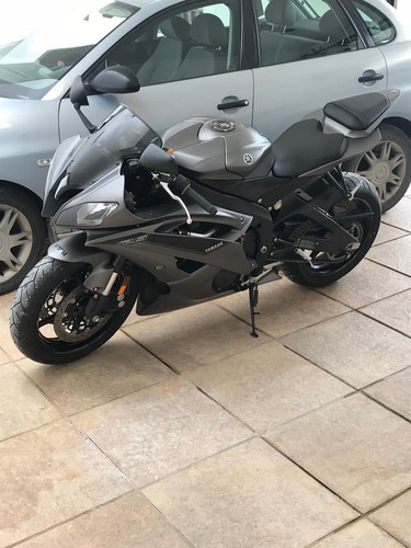 Yamaha R6 2016, Prácticamente Nueva