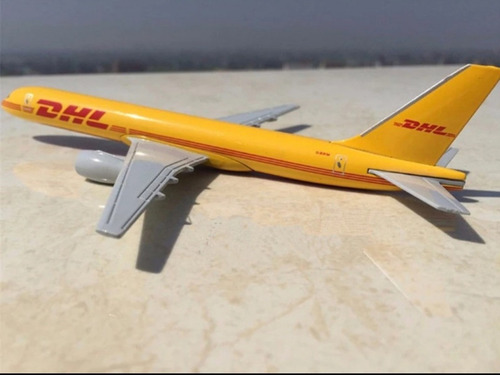 1:400 Avión A Escala De Metal Boeing 757-dhl Modelo 757 (Usado)