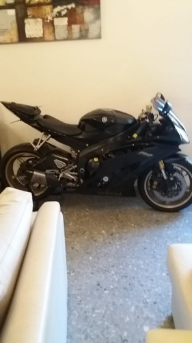 Yamaha R6