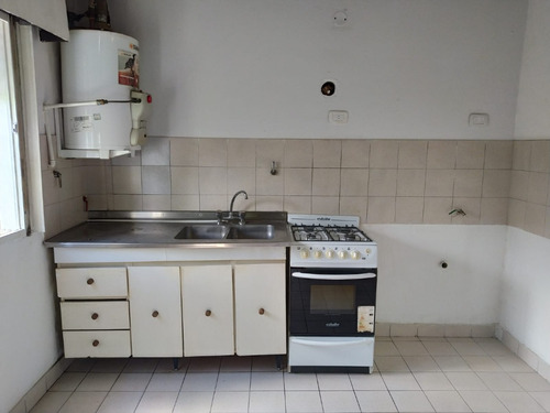 Departamento Tipo Casa En Planta Alta.