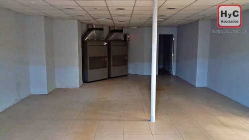 Arriendo Gran Local Comercial Con Alta Exposición En Alameda