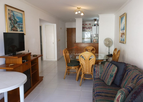 Imagen 8 de 30 de Apartamento En Alquiler, Punta Del Este, Próximo A Playa Brava Y Mansa, Buenos Servicios, Próximo Enjoy, Conrad