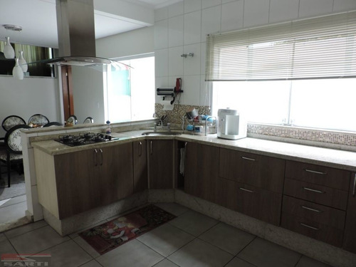 Imagem 13 de 15 de Semi Novo, 3 Dormitórios ( Sendo 2 Suítes ) 4 Vagas, R$ 960.000,00 - St10916
