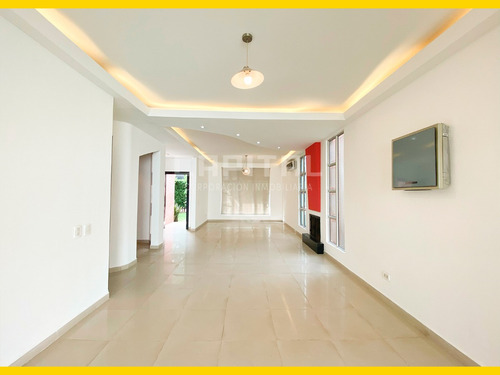Casa En Alquiler En Condominio Castilla Real Zona Radial 17 Y 1/2