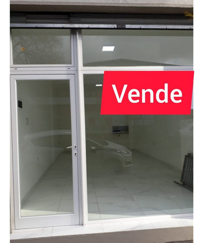 Imagen 4 de 8 de Local Centrico A La Calle