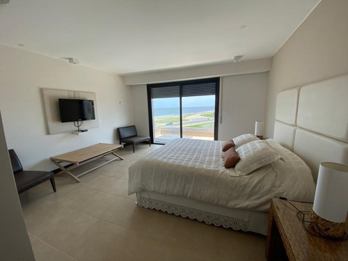 Imagen 12 de 26 de Departamento En Venta Ubicado En Punta Del Este, Punta Del Este / Maldonado