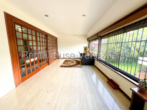 Bello Departamento Duplex Embuido En Un Excepcional Diseño En Marmol - Colinas De Valle Arriba - Ana Teixeira - Mls #25-8896