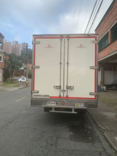 Camion Hino Dutro Max Modelo 2017 Con Térmo De Refrigeración