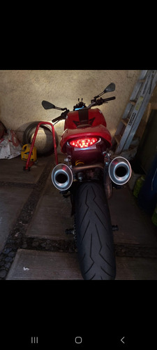 Ducati Monster 796