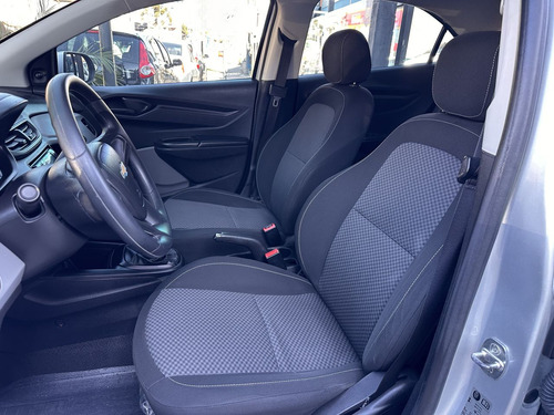 Chevrolet Onix HATCH Joy 1.0 8V Flex 5p Mec.