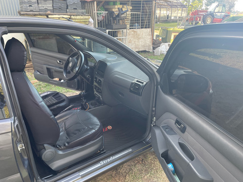 Fiat Strada 1.4 Trekking Cd