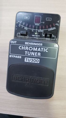 Pedal Afinador Behringer Tu300 Chromatic Tuner Semi Novo