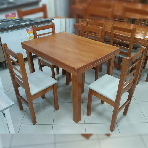 Imagen 3 de 6 de Juego De Comedor 4 Sillas Tapizadas Via Confort