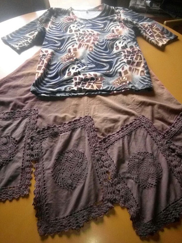 Conjunto De Pollera Y Remera Usada