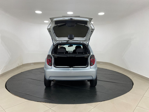Imagem 8 de 18 de Chevrolet Celta