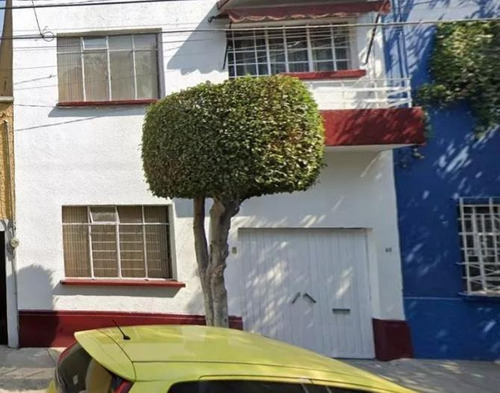 Casa En Venta,  En La Colonia Roma Sur, Calle Misantla, Cdmx