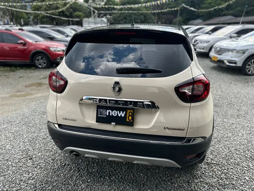 Renault Captur 2.0 Intens Automática