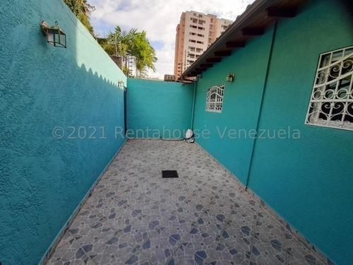Imagen 16 de 17 de Leida Falcon Rentahouse Vende Townhouse En El Rincon Naguanagua 22-6841 Lf