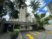 Comprar 136m2 En El Cigarral Apartamento Cerca De Comercios, Espacios De Esparcimiento, Colegios Y Centros De Salud. Mls#25-18582