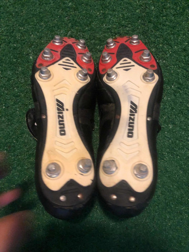 Chuteira De Travas Mizuno Morelia Com Língua De Lotto