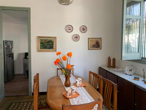 Muy Buena Oportunidad!!! Buena Casa De 2 Dorm Y Demas !!!!