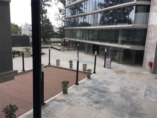 Imagen 3 de 8 de Oficina En Venta En Km41 Premiun Bussines. Acceso Oeste!!