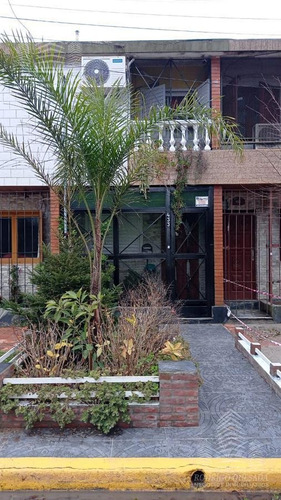 Imagen 2 de 30 de Un Vistoso Y Confortable Triplex En Mar De Ajo,permuta Por Casa!!