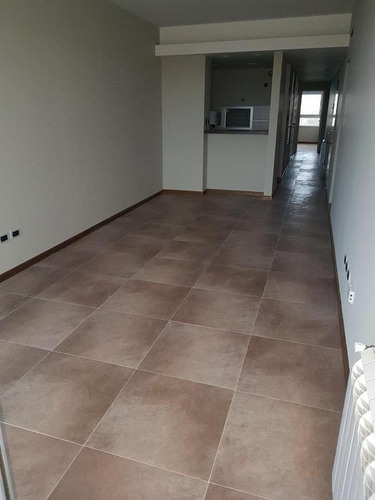Imagen 3 de 14 de Departamento - La Plata