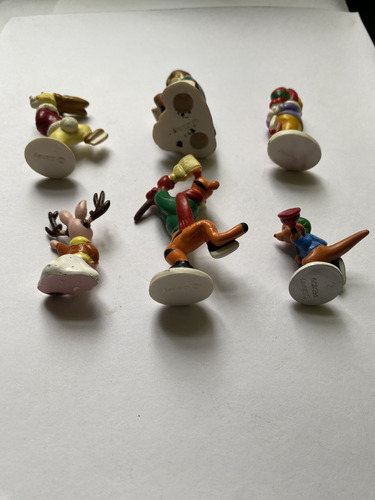 Winnie Pooh Figuras Navideñas Sonrics (Usado)