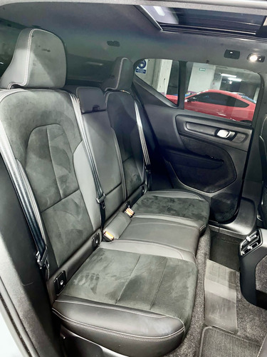 Volvo Xc40 P8 Twin Recharge Ultimate 480 Km Autonomia