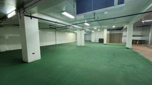 Edificio Venta La Urbina 1600 Mts2 Sonmetros2