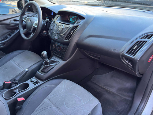 Ford Focus III 1.6 S