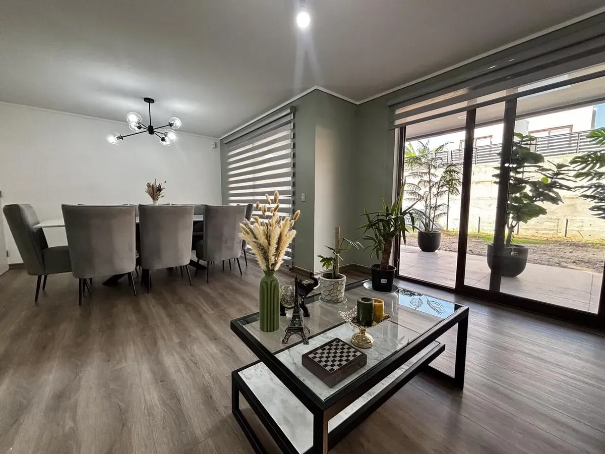 Imagen 4 de 30 de Estupenda Casa 3d/3b En El Mejor Sector De Cdlv