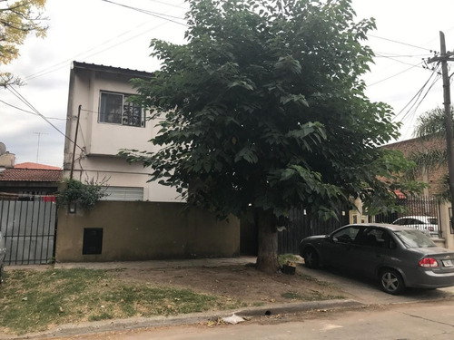 Imagen 10 de 10 de P.h. En Lomas Oeste